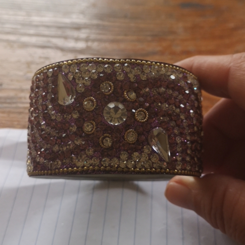 Bracelet - Picture 2 of 2